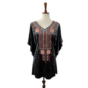 Madeline Sparklestein Womens Floral Embroidered Velvet Top M Medium